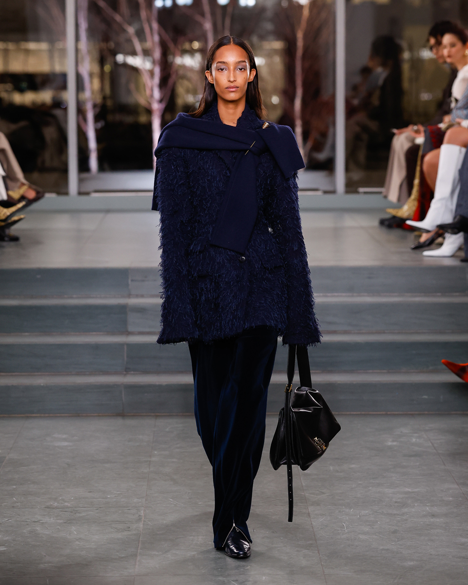 TB_FW25_SHOW_look_001_4x5