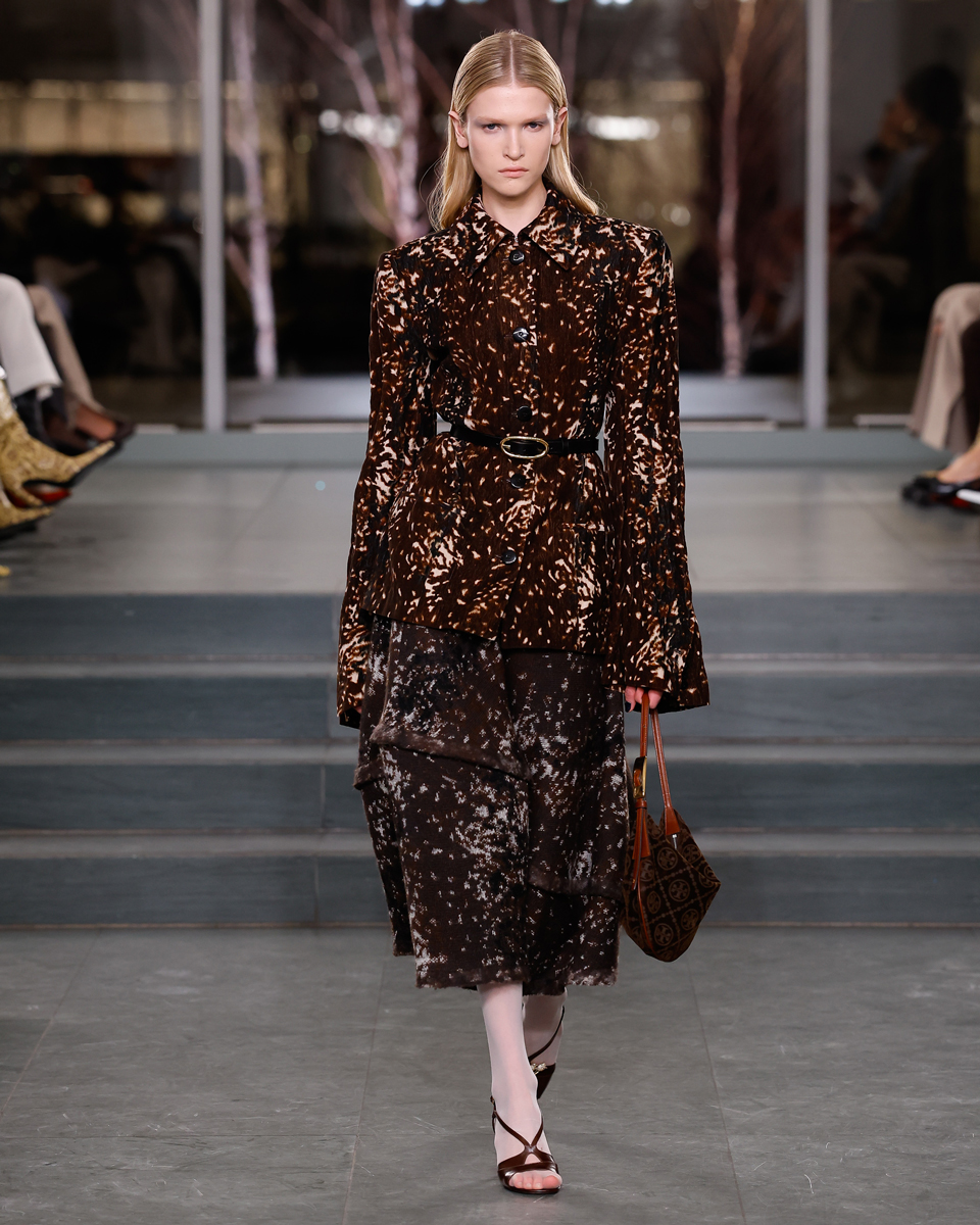 TB_FW25_SHOW_look_015_4x5