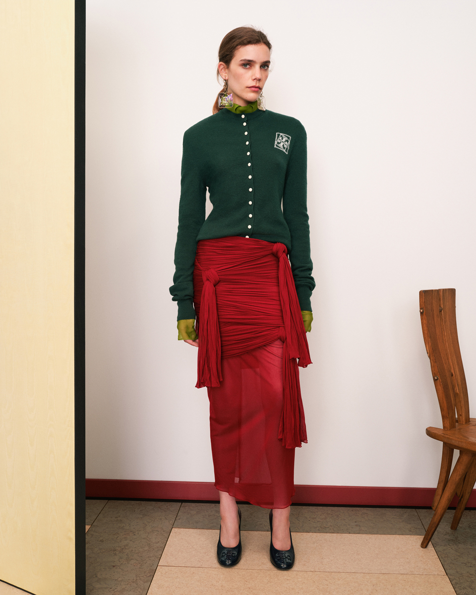Low-Res-150-DPI-TB_RES26_LOOKBOOK_LOOK_01_4X5