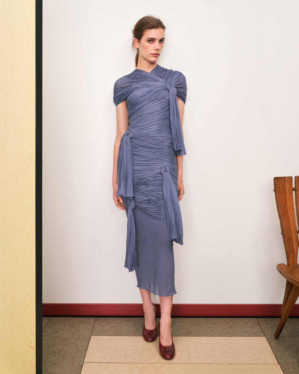 Low-Res-150-DPI-TB_RES26_LOOKBOOK_LOOK_11_4X5