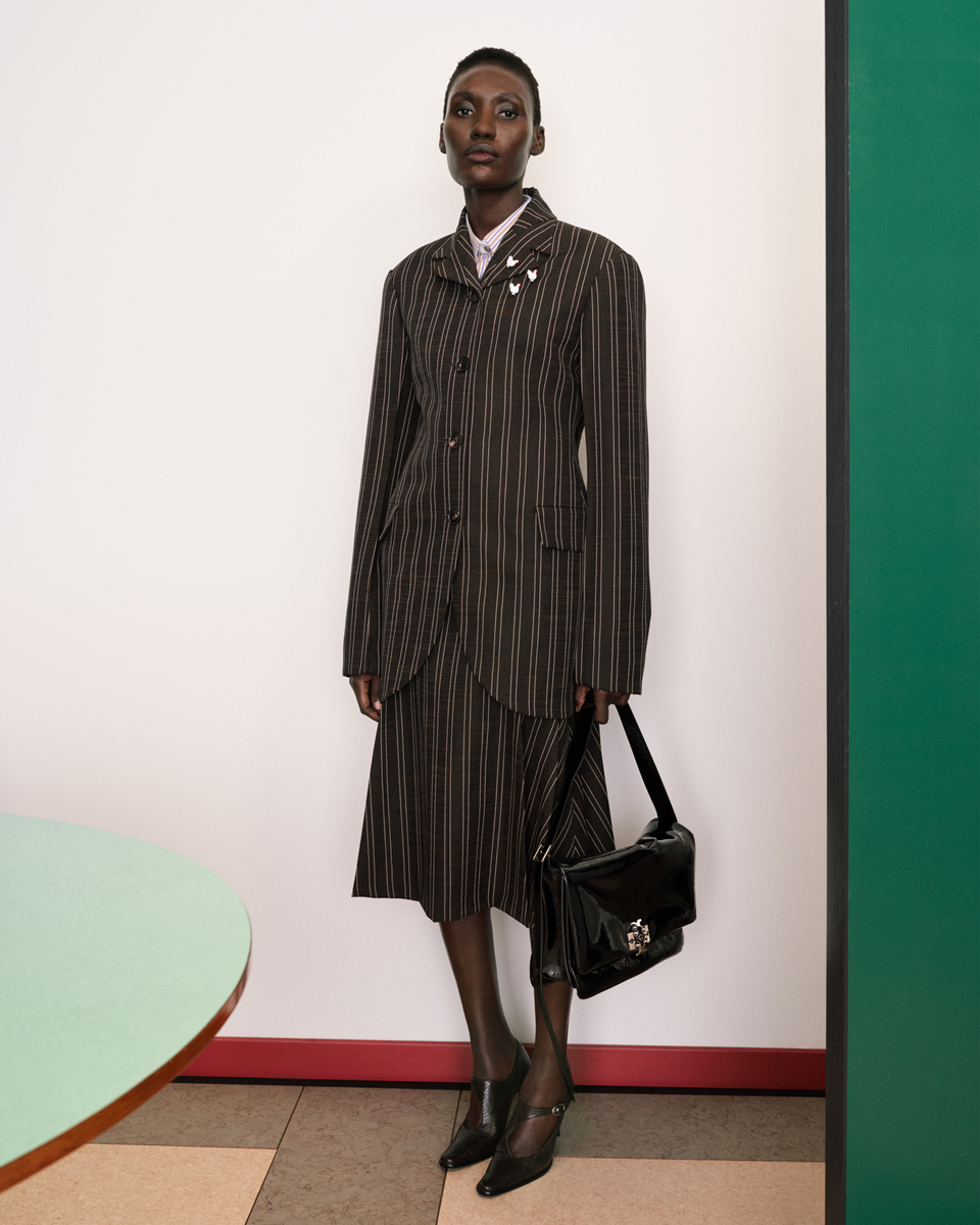Low-Res-150-DPI-TB_RES26_LOOKBOOK_LOOK_16_4X5