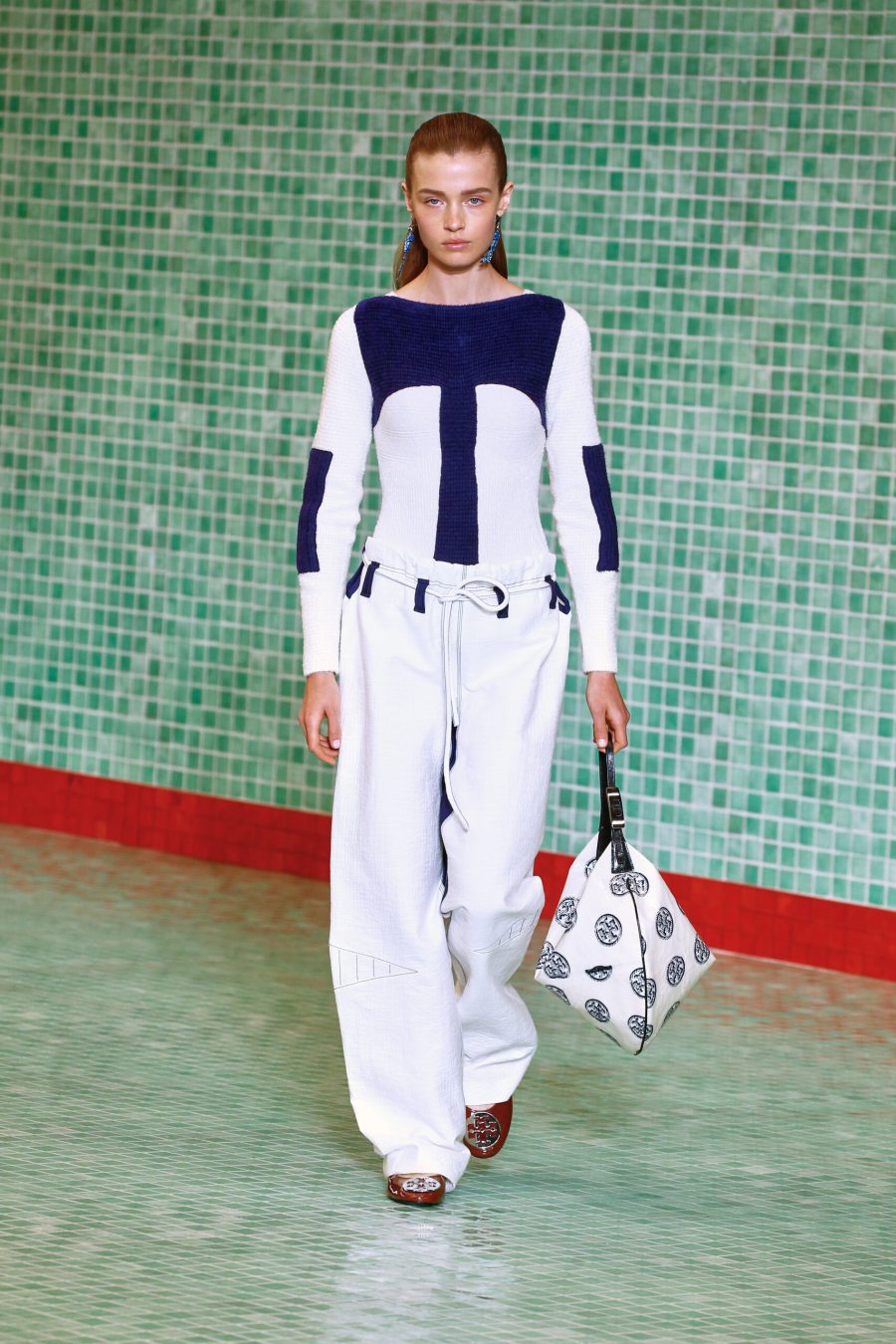 TB_SS25_SHOW_Look27_2x3