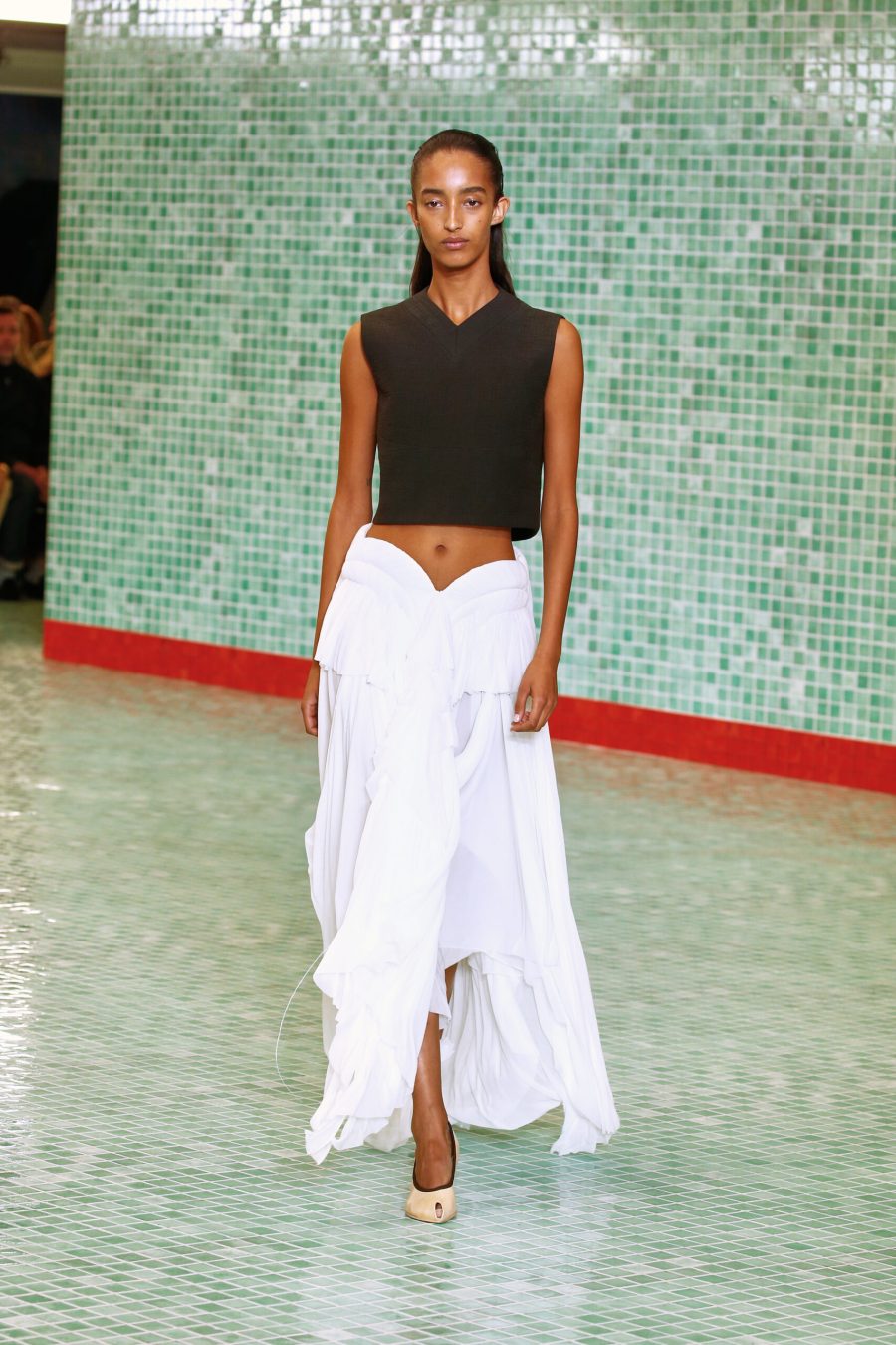 TB_SS25_SHOW_Look38_2x3