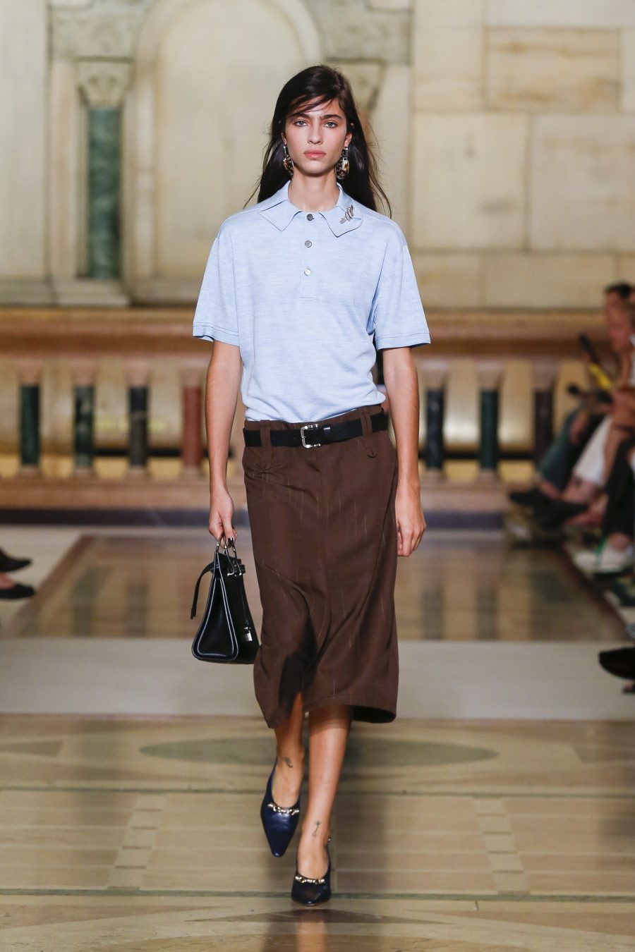 TB_SS26_SHOW_LOOK_01_4X5.jpg