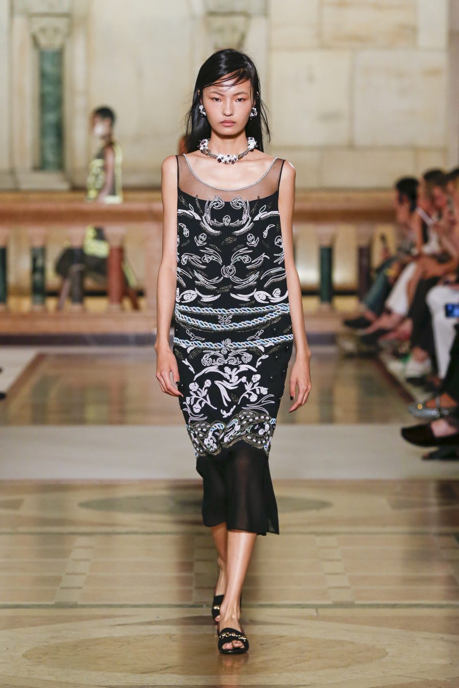 TB_SS26_SHOW_LOOK_37_4X5.jpg